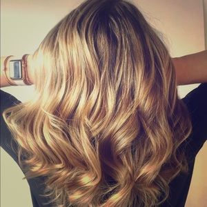 Meet your Posher, Cari